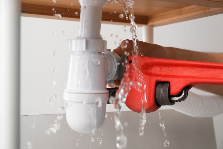 2 Pipe Bursts