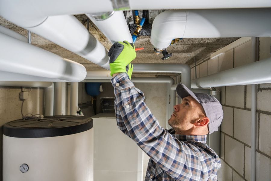 9 Commercial Plumbing Specialists