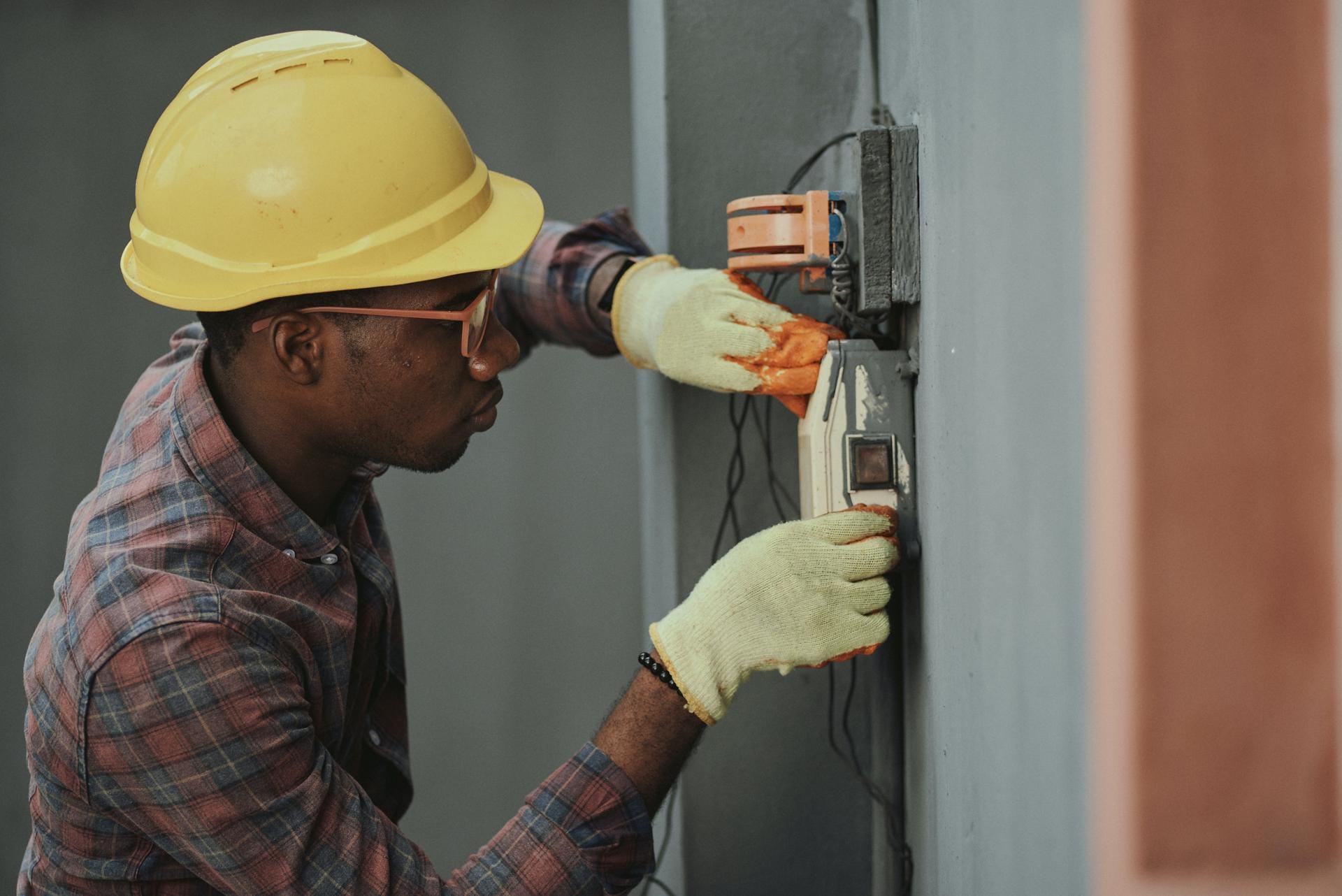 Fast Help For Electrical Emergencies